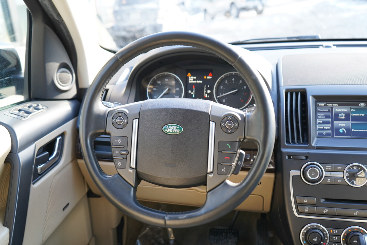 Land Rover LR2 AWD 4dr 2013