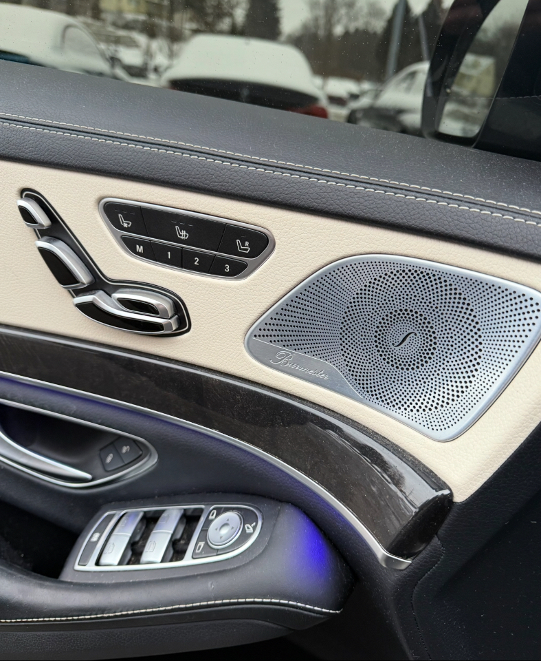 Mercedes-Benz S-Class S 560 4MATIC Sedan 2019