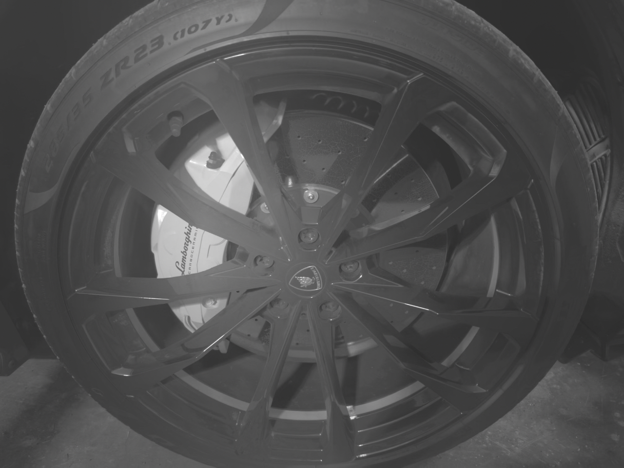 Lamborghini Urus AWD 2021