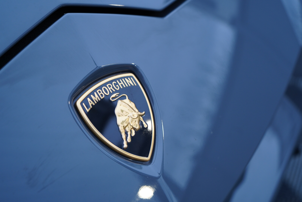 Lamborghini Urus AWD 2021