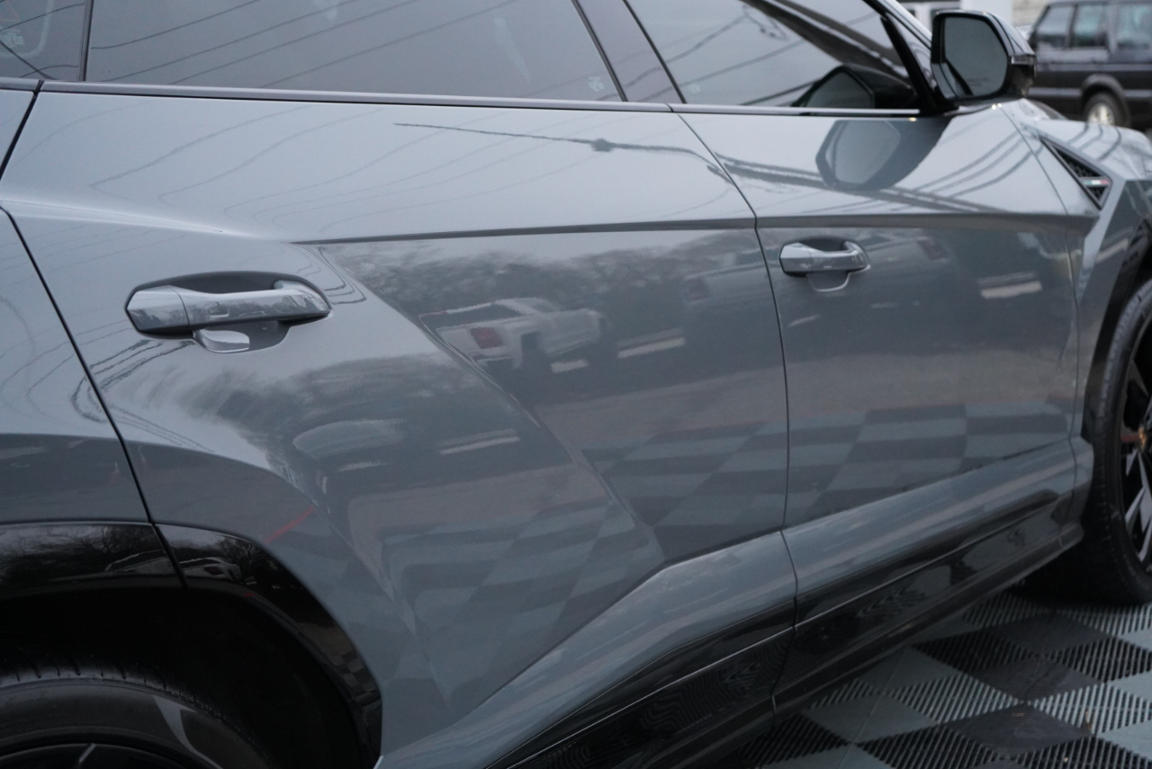 Lamborghini Urus AWD 2021