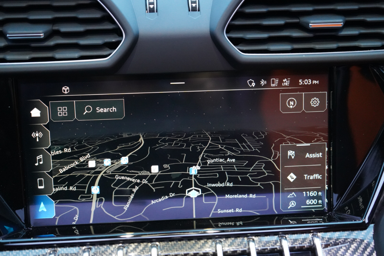 Lamborghini Urus AWD 2021