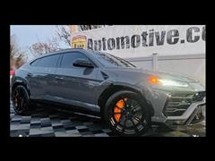 2021 Lamborghini Urus 