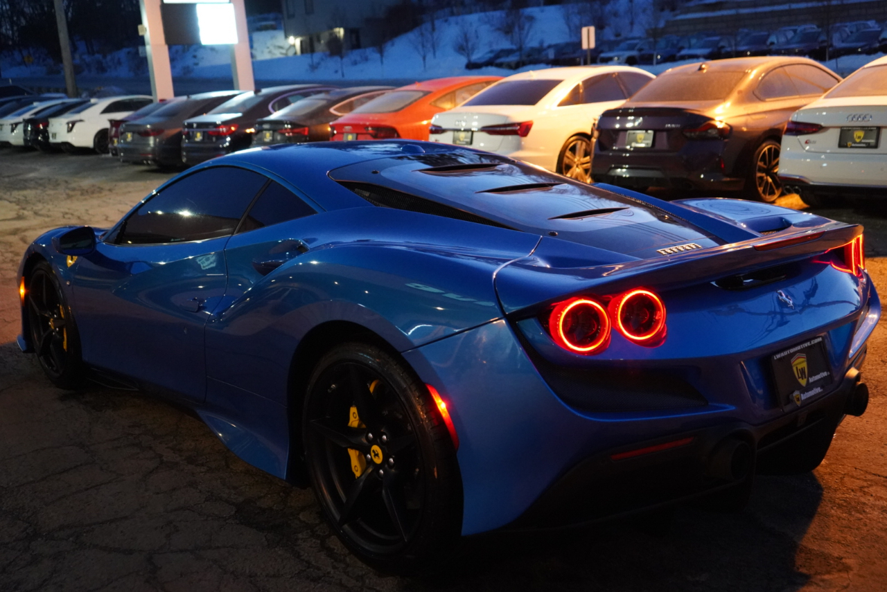 Ferrari F8 Tributo Coupe 2021