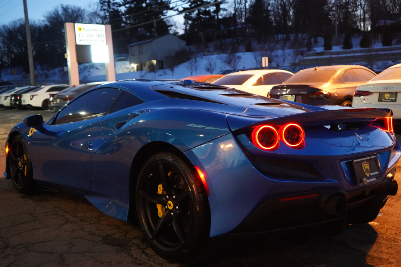 Ferrari F8 Tributo Coupe 2021