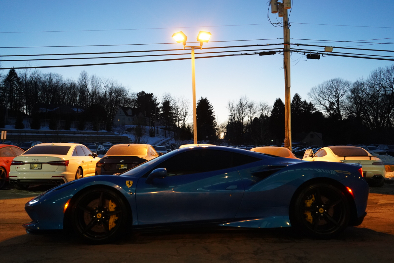 Ferrari F8 Tributo Coupe 2021
