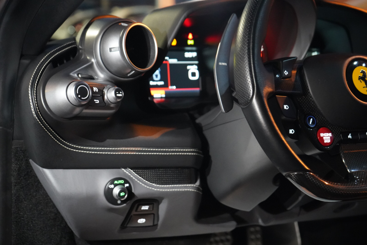 Ferrari F8 Tributo Coupe 2021