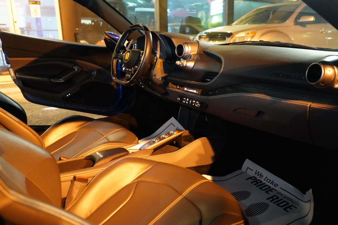 Ferrari F8 Tributo Coupe 2021