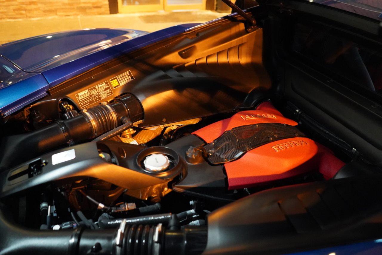 Ferrari F8 Tributo Coupe 2021