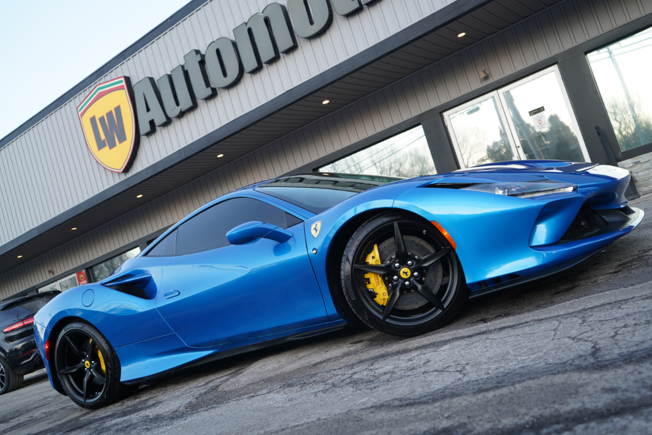 Ferrari F8 Tributo Coupe 2021