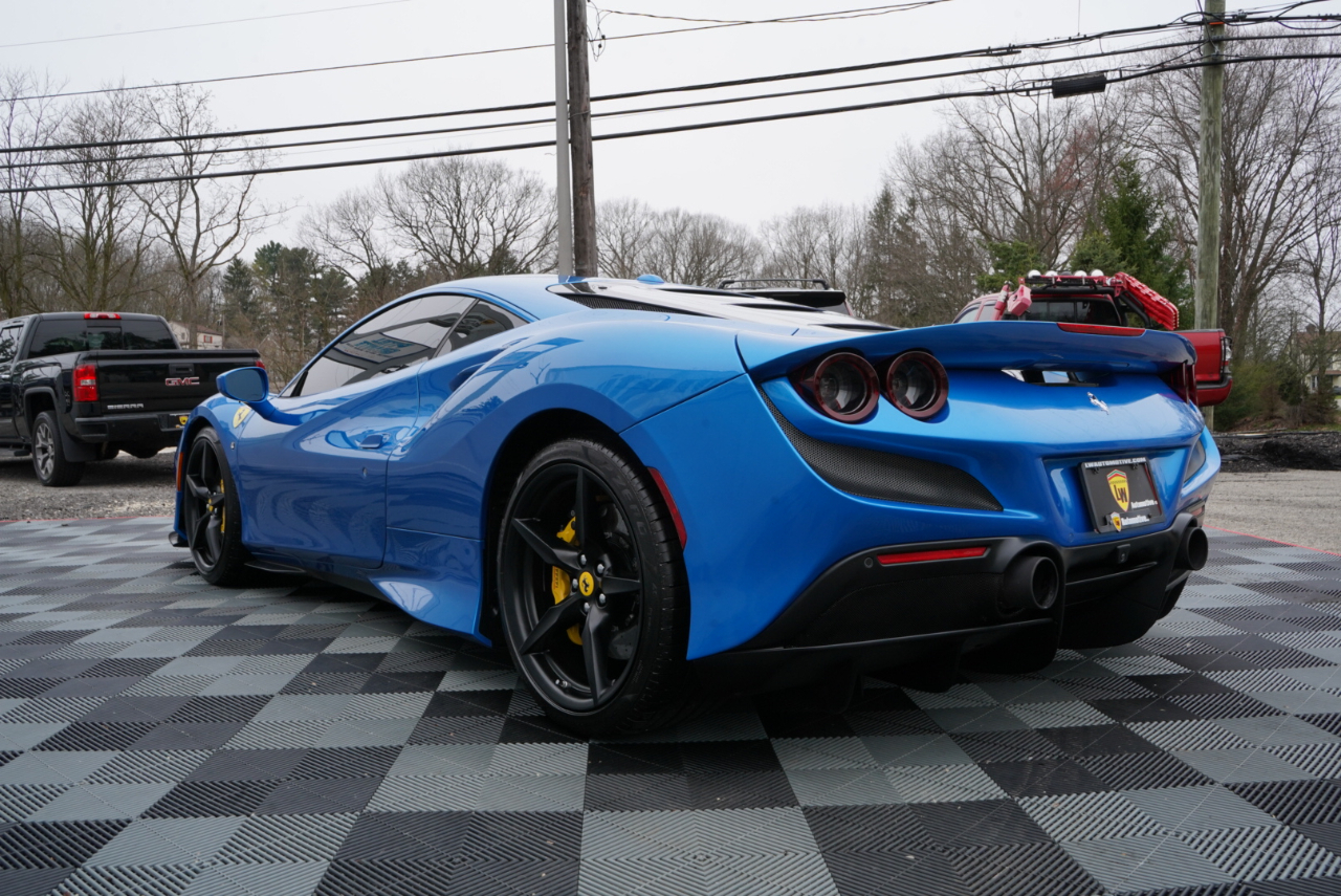 Ferrari F8 Tributo Coupe 2021