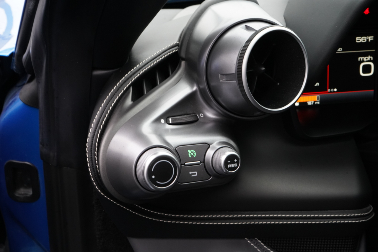 Ferrari F8 Tributo Coupe 2021