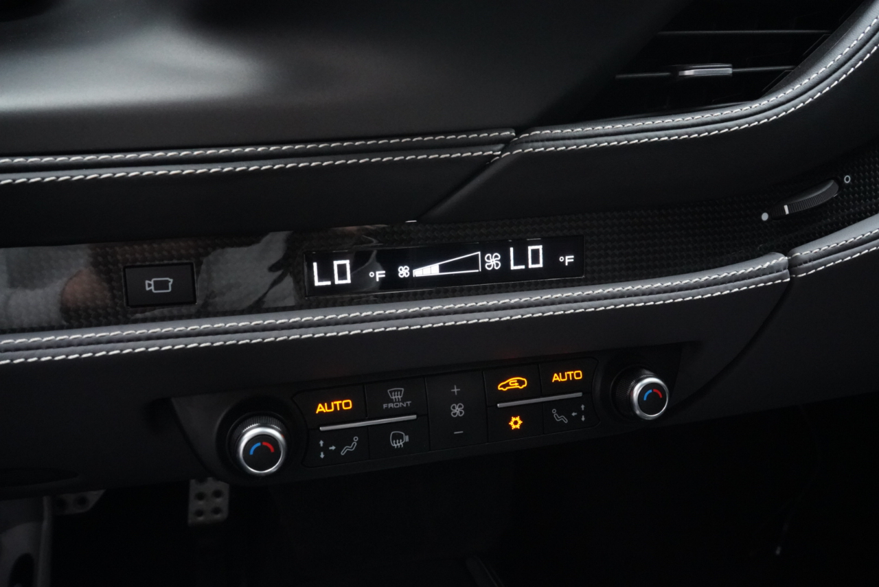 Ferrari F8 Tributo Coupe 2021