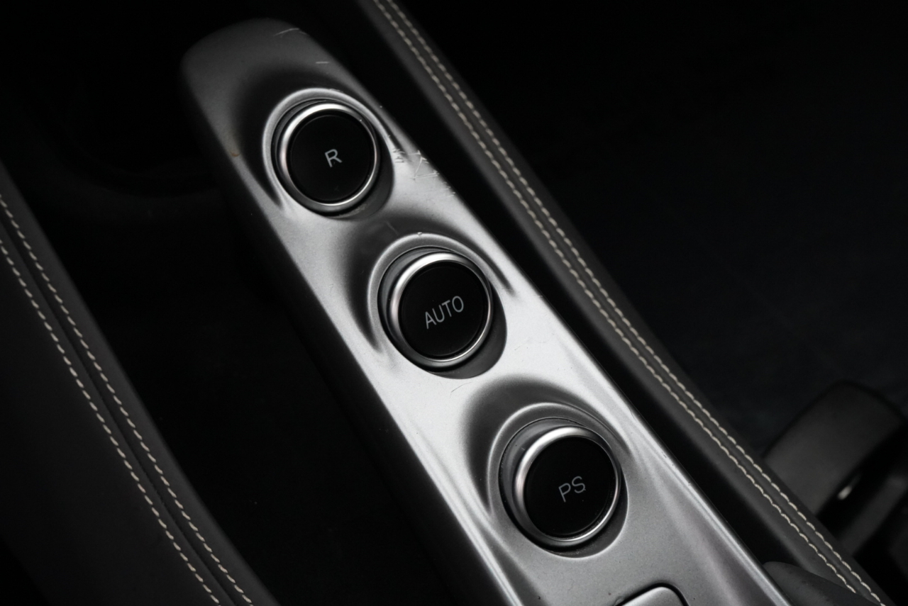 Ferrari F8 Tributo Coupe 2021