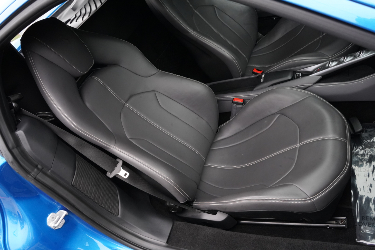 Ferrari F8 Tributo Coupe 2021