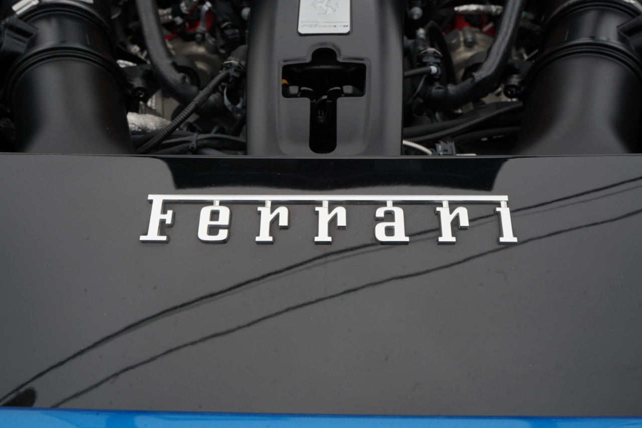 Ferrari F8 Tributo Coupe 2021