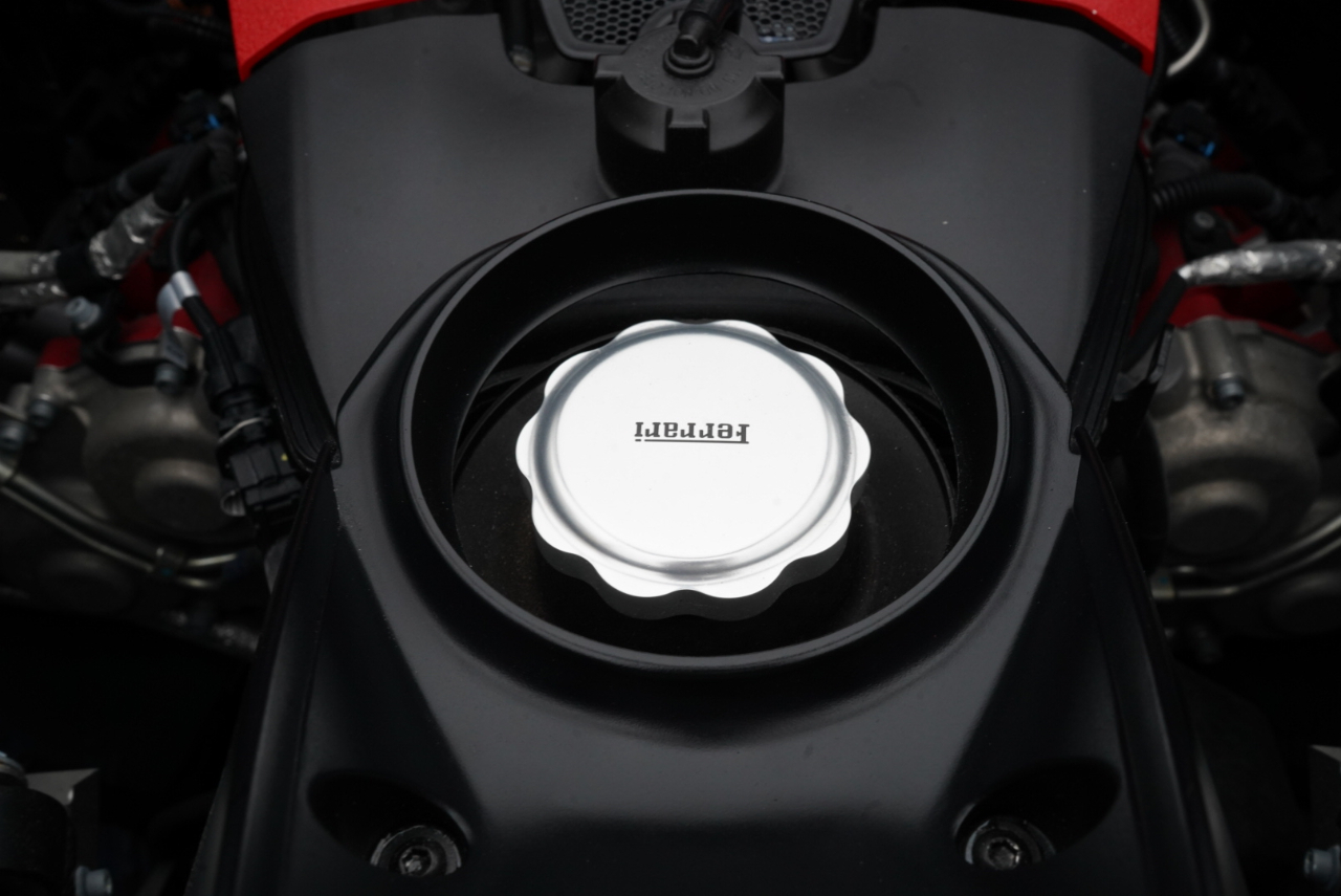 Ferrari F8 Tributo Coupe 2021