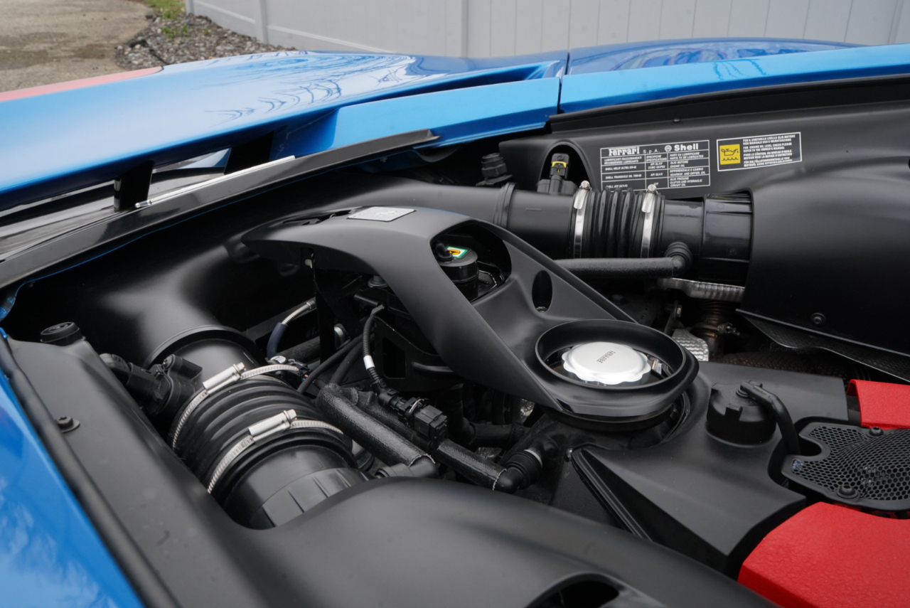 Ferrari F8 Tributo Coupe 2021