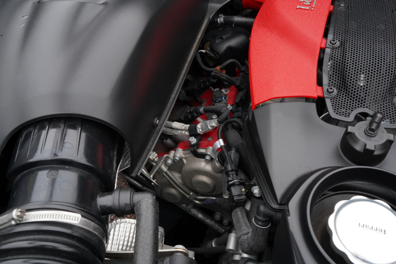 Ferrari F8 Tributo Coupe 2021