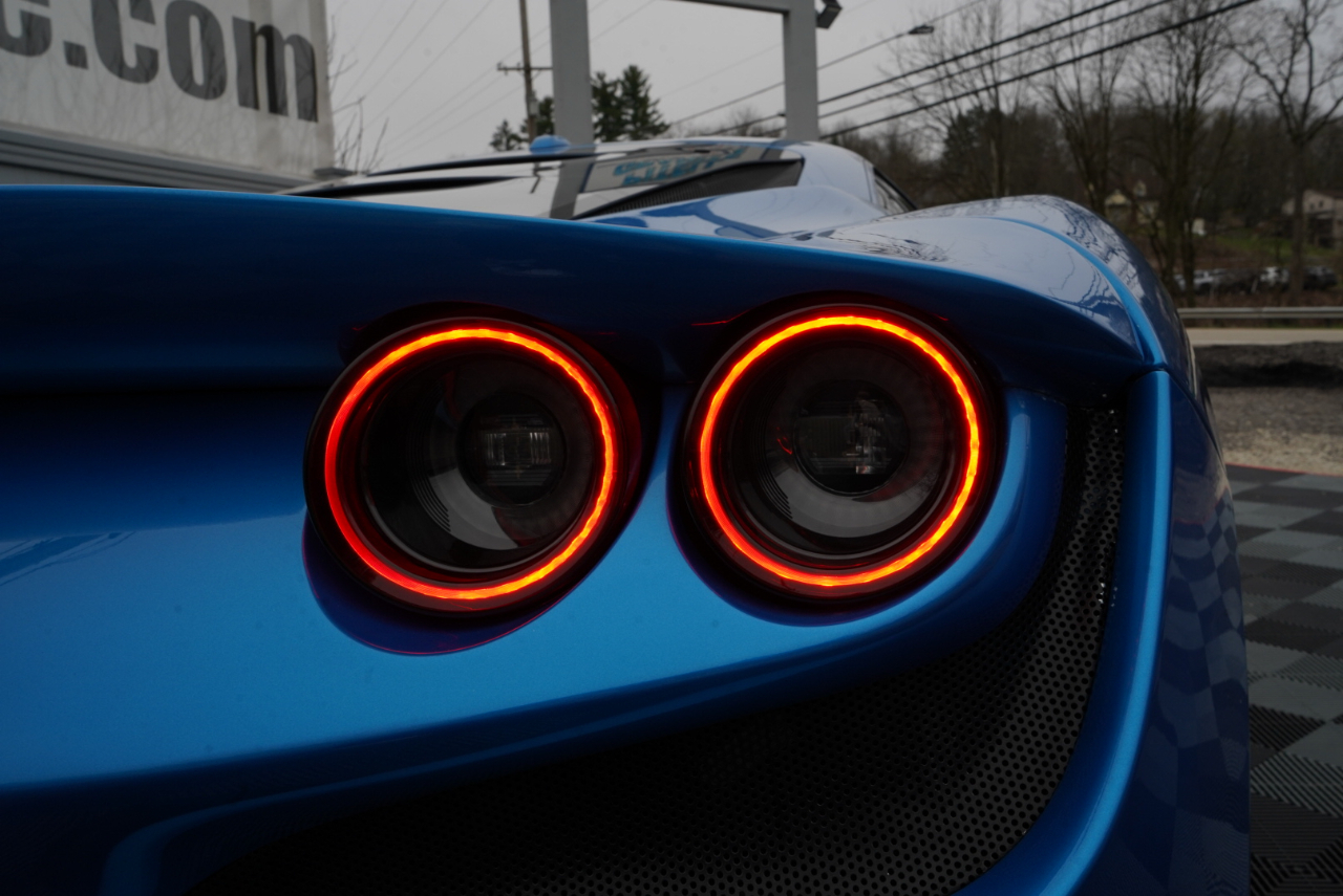 Ferrari F8 Tributo Coupe 2021