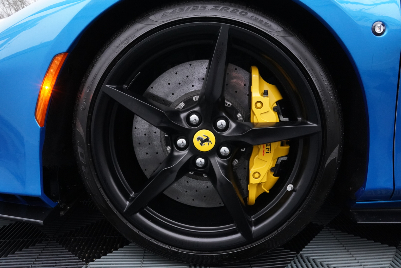 Ferrari F8 Tributo Coupe 2021