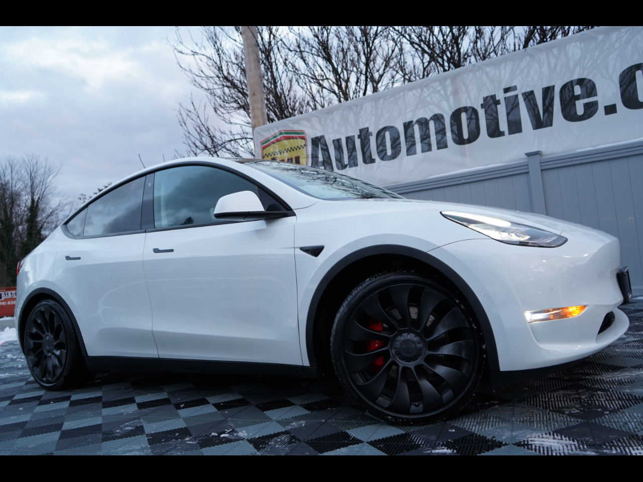 2020 Tesla Model Y Performance AWD