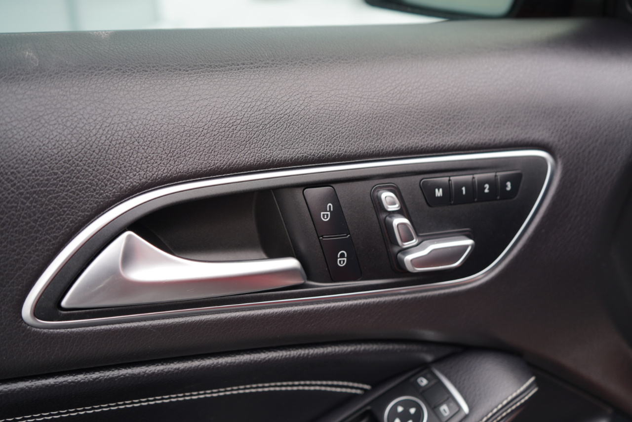 Mercedes-Benz GLA GLA 250 SUV 2018