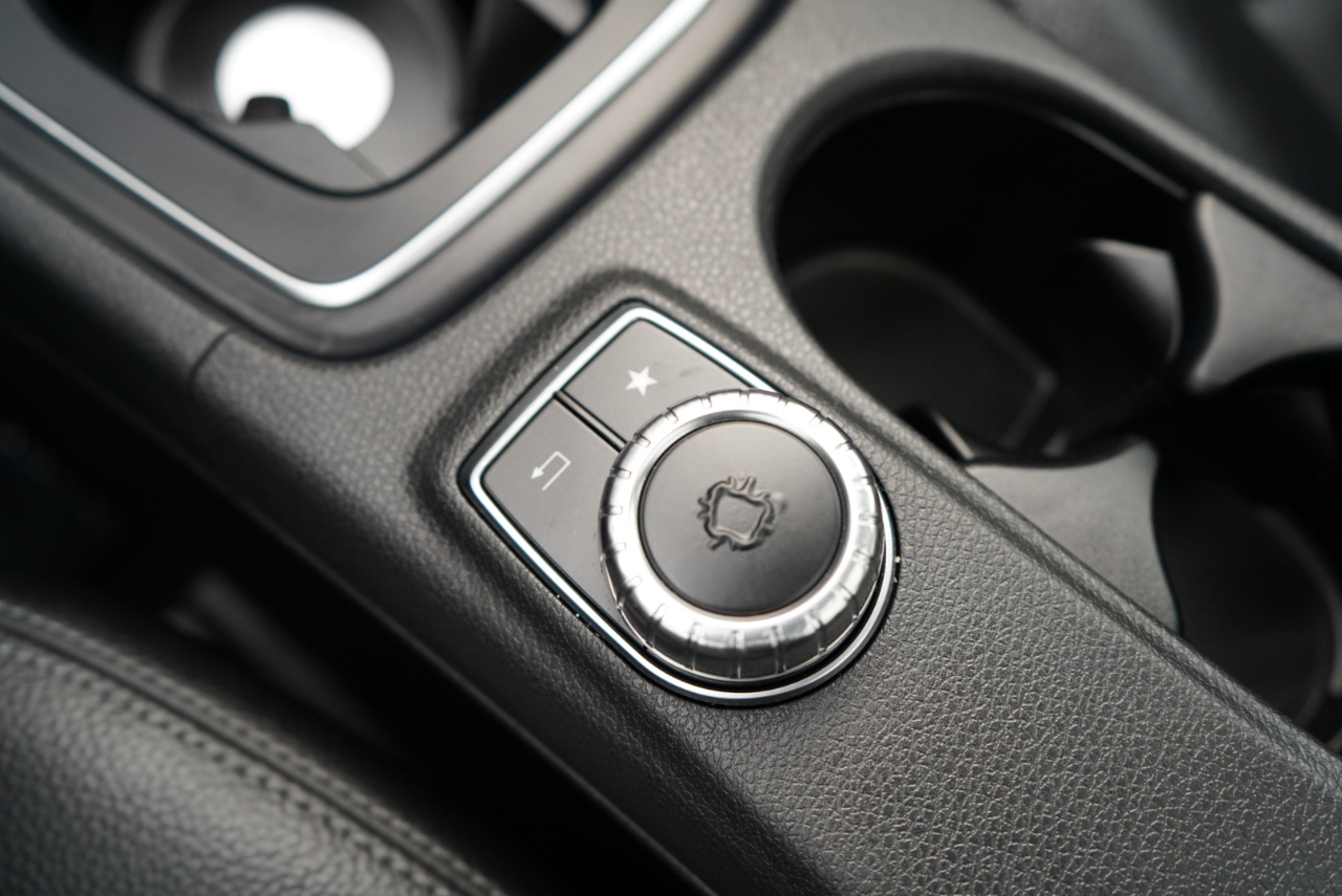 Mercedes-Benz GLA GLA 250 SUV 2018