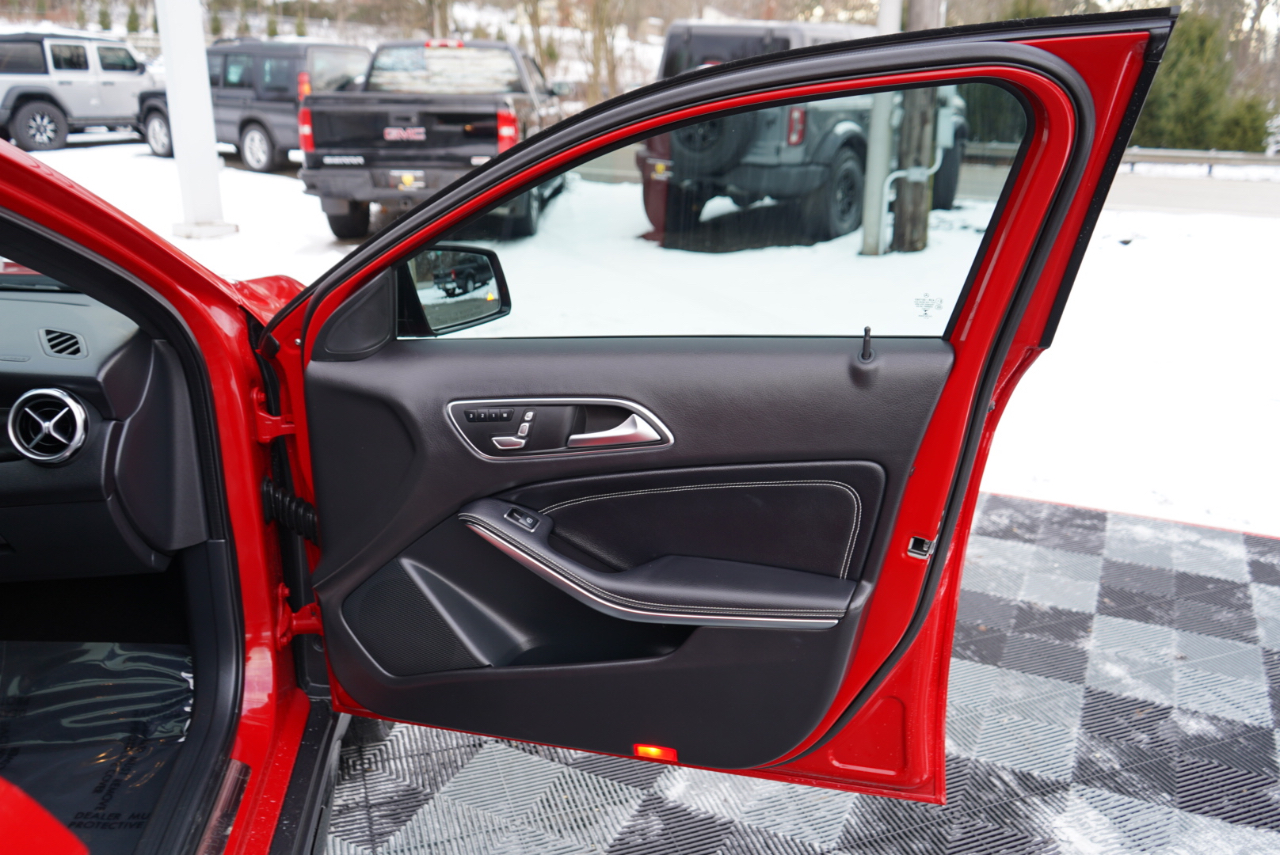 Mercedes-Benz GLA GLA 250 SUV 2018