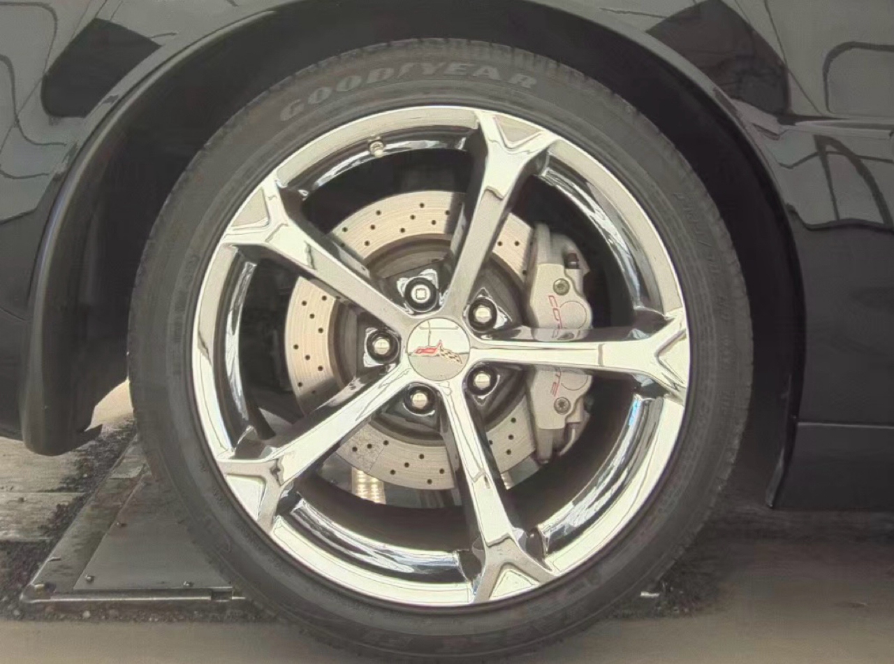 Chevrolet Corvette 2dr Conv Z16 Grand Sport w/2LT 2011