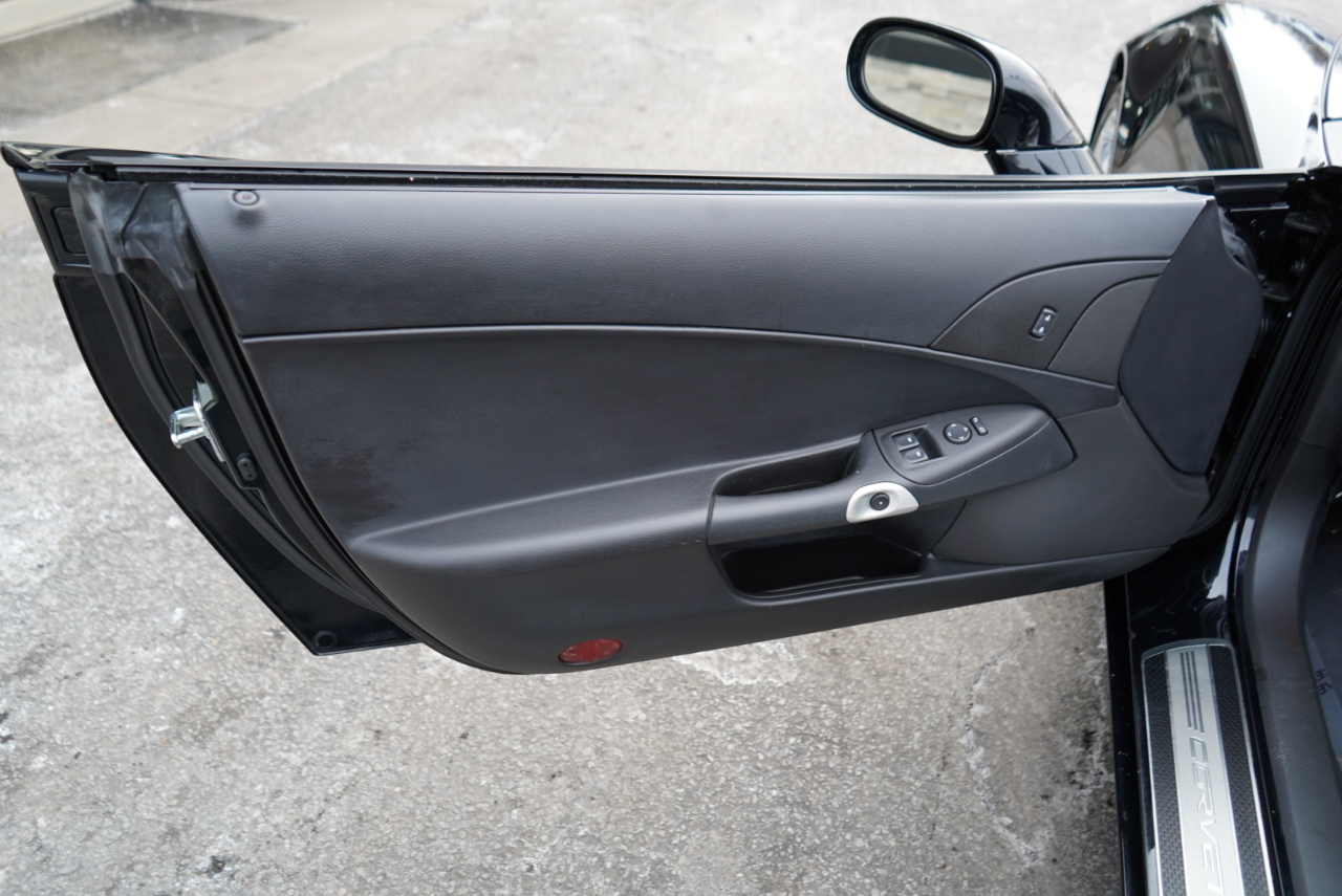 Chevrolet Corvette 2dr Conv Z16 Grand Sport w/2LT 2011