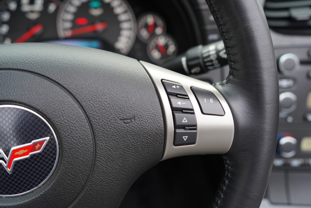 Chevrolet Corvette 2dr Conv Z16 Grand Sport w/2LT 2011