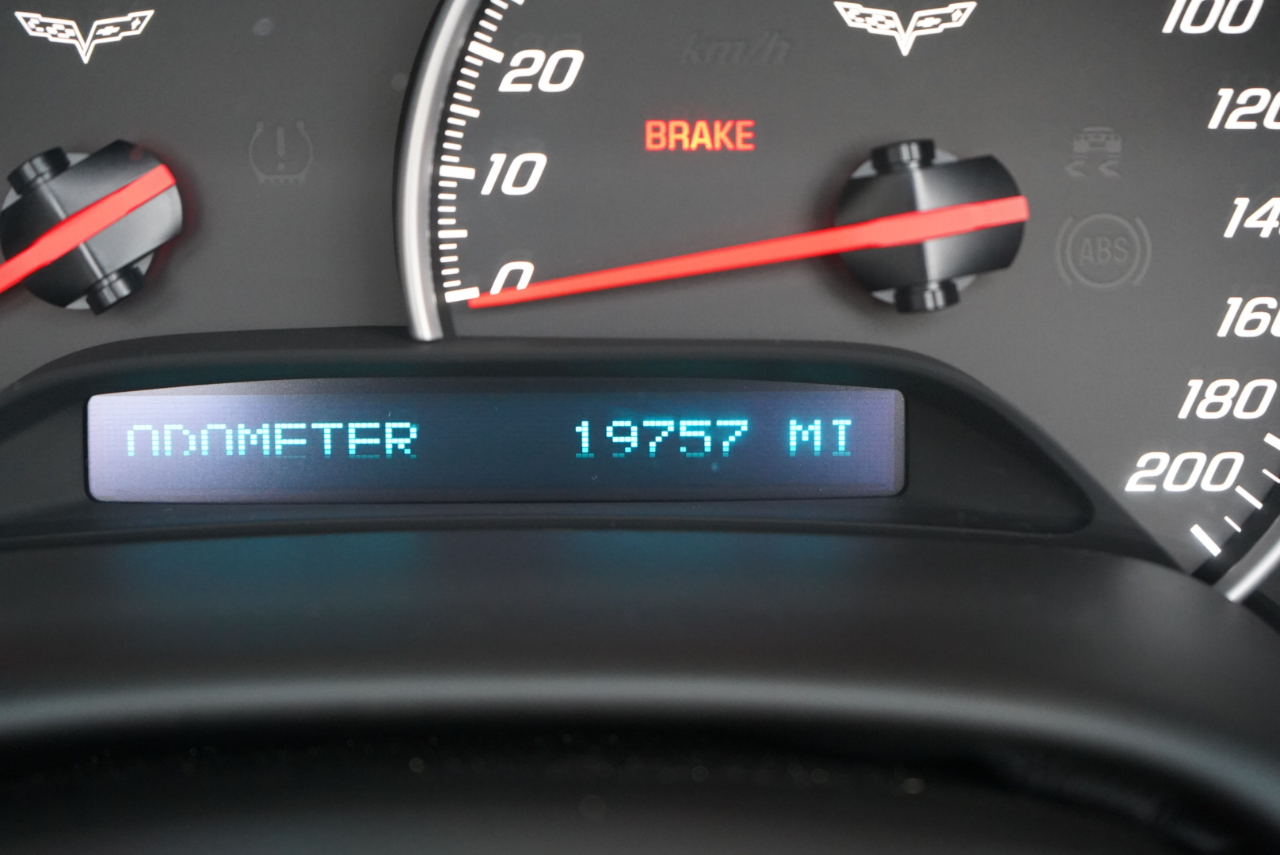 Chevrolet Corvette 2dr Conv Z16 Grand Sport w/2LT 2011