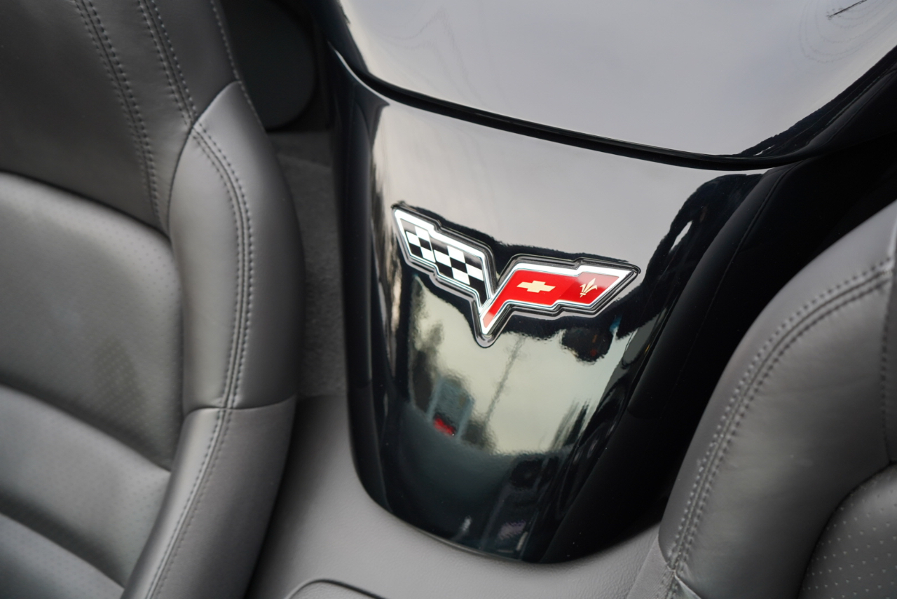 Chevrolet Corvette 2dr Conv Z16 Grand Sport w/2LT 2011