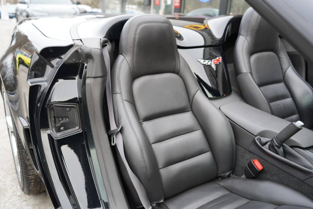 Chevrolet Corvette 2dr Conv Z16 Grand Sport w/2LT 2011