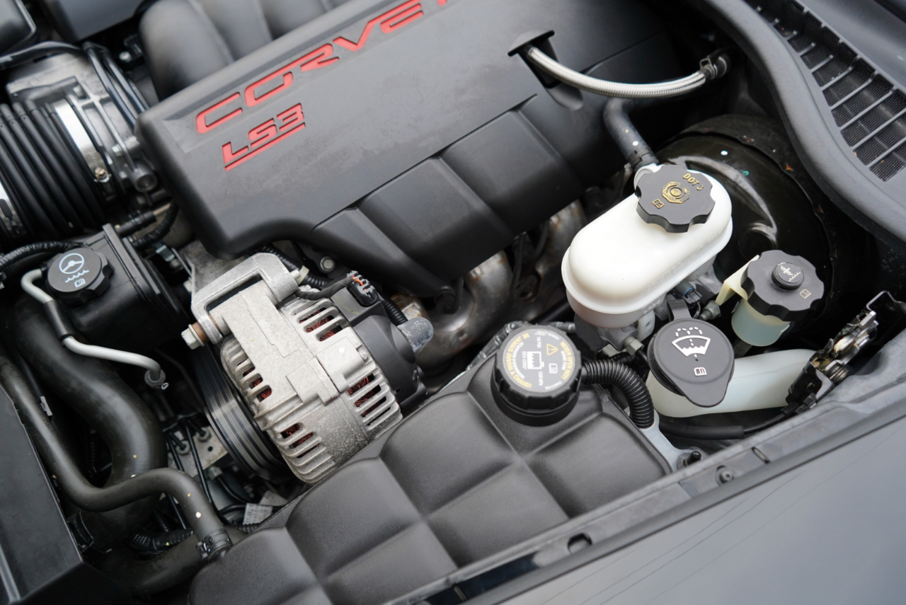 Chevrolet Corvette 2dr Conv Z16 Grand Sport w/2LT 2011