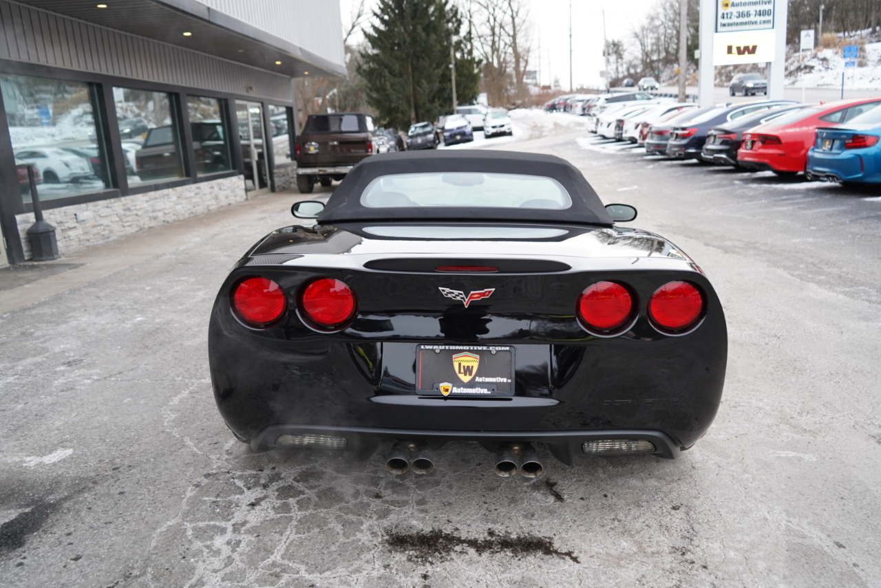 Chevrolet Corvette 2dr Conv Z16 Grand Sport w/2LT 2011