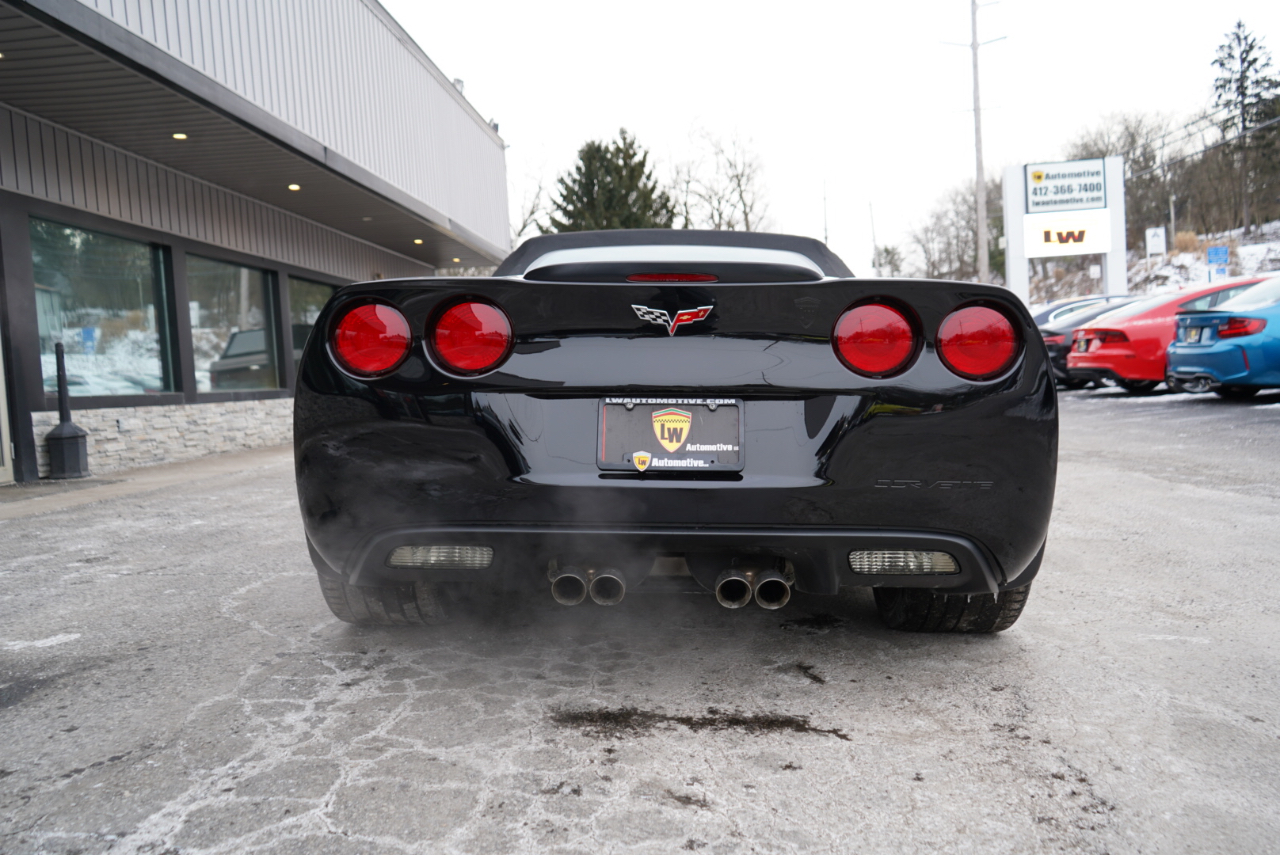 Chevrolet Corvette 2dr Conv Z16 Grand Sport w/2LT 2011