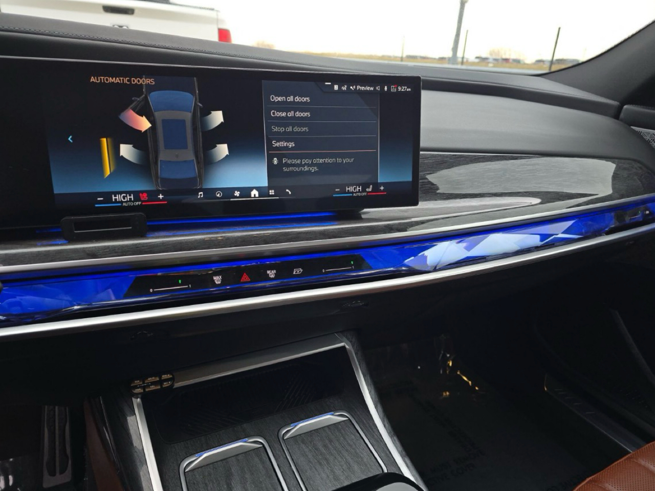 BMW 7 Series 760i xDrive Sedan 2023