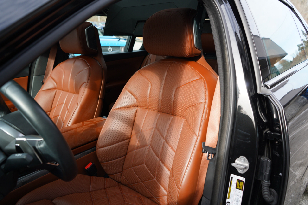 BMW 7 Series 760i xDrive Sedan 2023