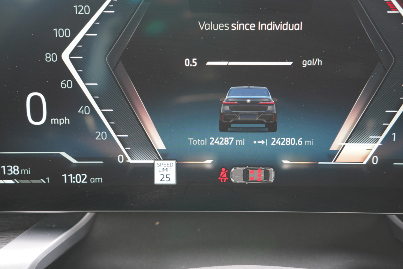 BMW 7 Series 760i xDrive Sedan 2023