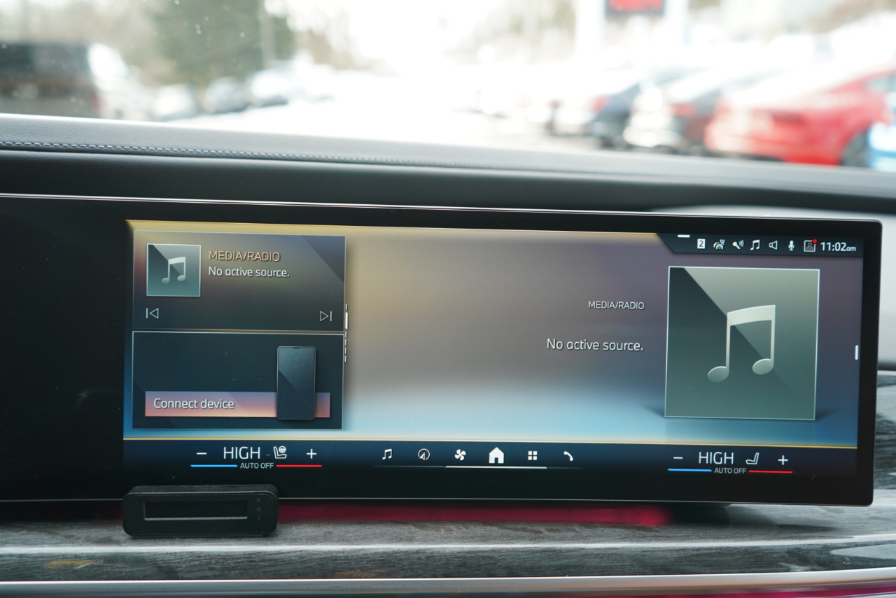 BMW 7 Series 760i xDrive Sedan 2023