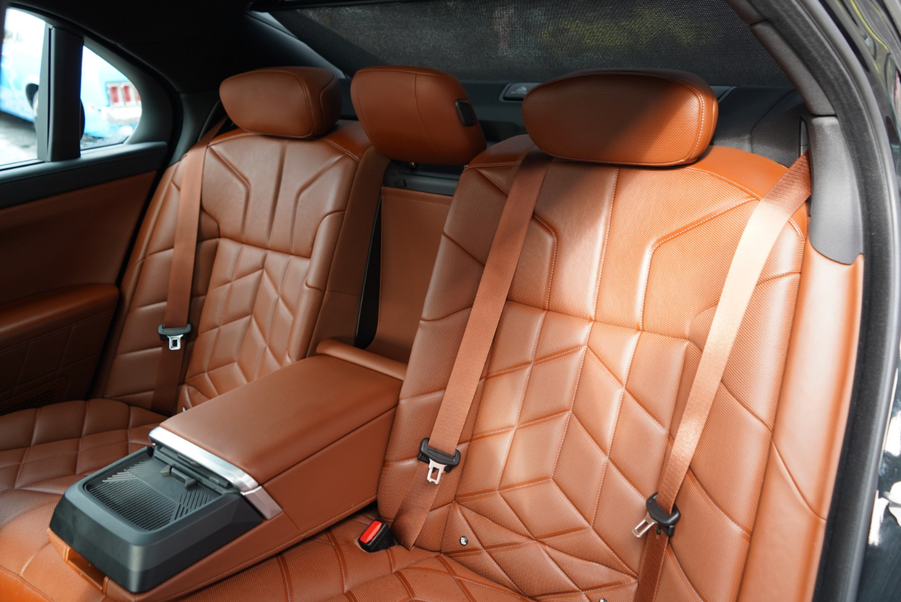 BMW 7 Series 760i xDrive Sedan 2023