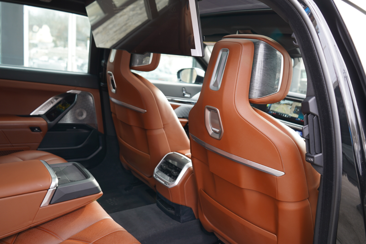 BMW 7 Series 760i xDrive Sedan 2023