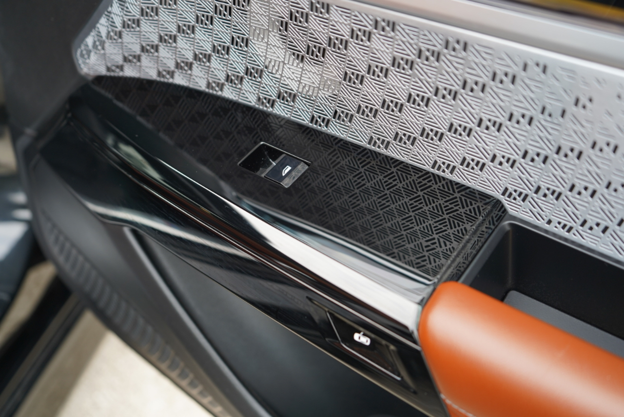 BMW 7 Series 760i xDrive Sedan 2023