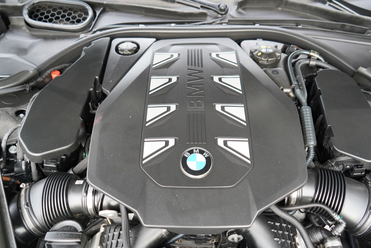 BMW 7 Series 760i xDrive Sedan 2023