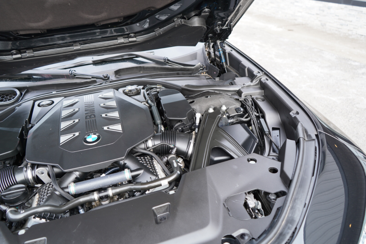 BMW 7 Series 760i xDrive Sedan 2023