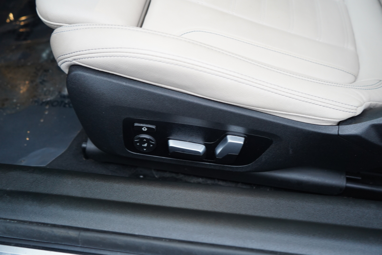 BMW 2 Series 230i Coupe 2022