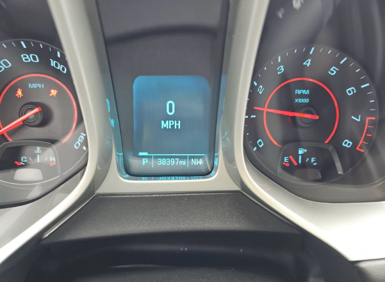 Chevrolet Camaro 2dr Cpe 2LT 2012