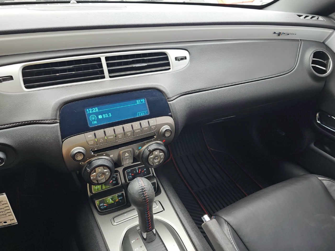 Chevrolet Camaro 2dr Cpe 2LT 2012